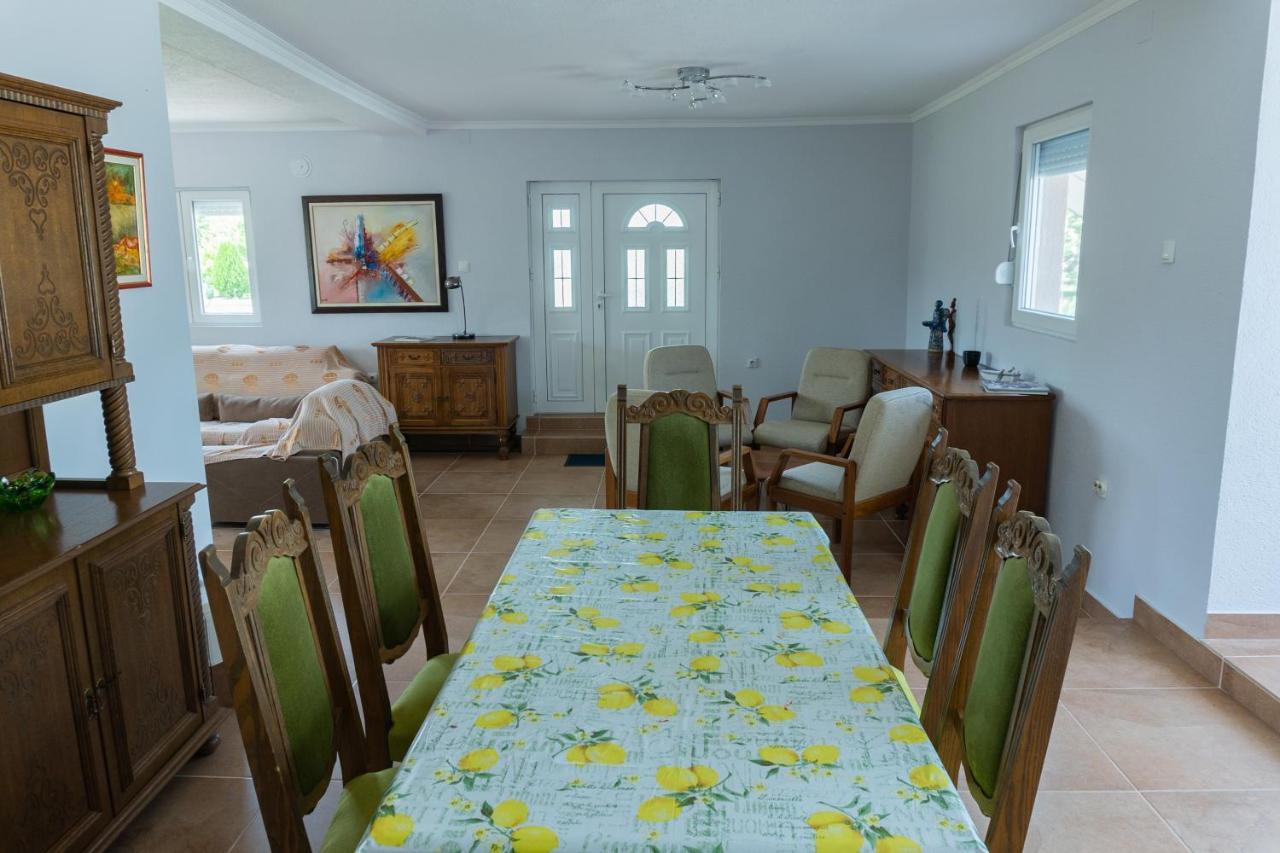 Villa Katerina & Pool Gyevgyelija Kültér fotó